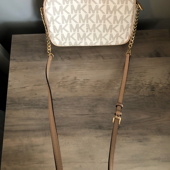 Michael Kors White Monogram Crossbody Purse - Picture 3 of 8